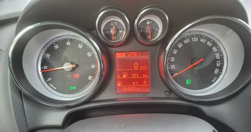 Opel Astra cena 26990 przebieg: 260000, rok produkcji 2014 z Brzesko małe 742